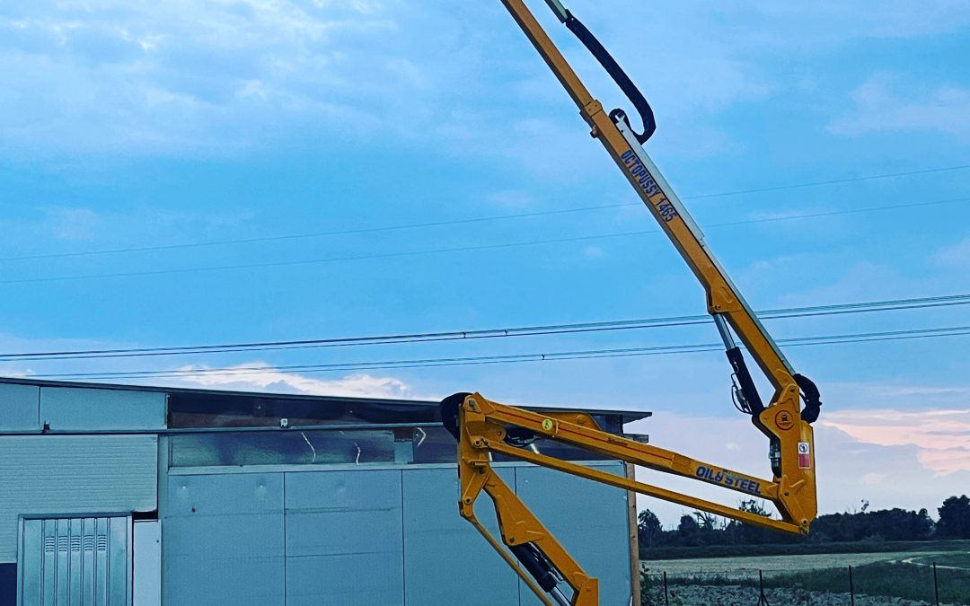 Piattaforma aerea ragno cingolata 14 mt