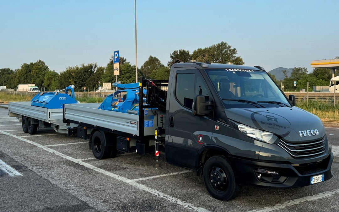 Camion gru con cassone 4,10 x 2,10 3,5 t
